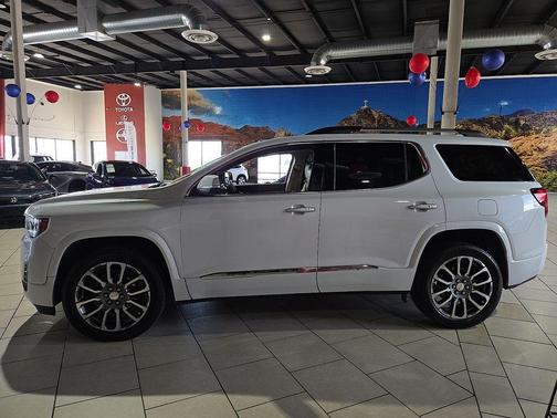 White Frost Tri-Coat 2021 GMC Acadia Denali