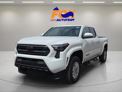 White 2026 Toyota Tacoma SR5