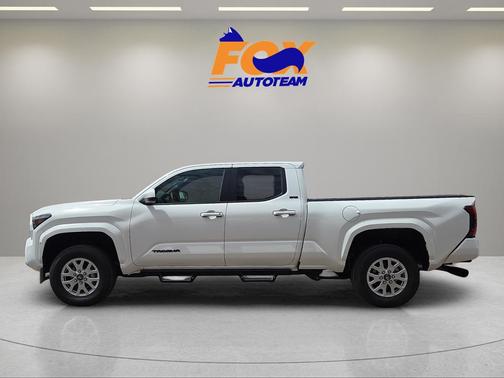 White 2026 Toyota Tacoma SR5