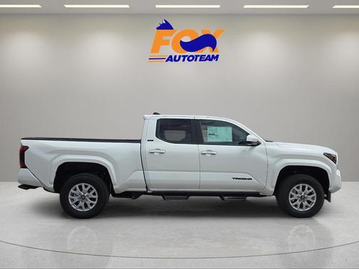 White 2026 Toyota Tacoma SR5