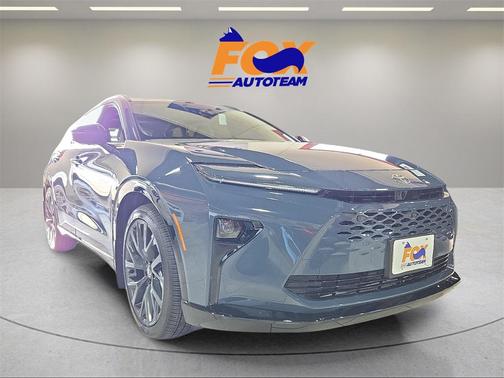 2025 Toyota Crown Signia LIMITED