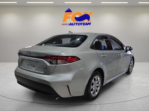 Classic Silver Metallic 2025 Toyota Corolla LE