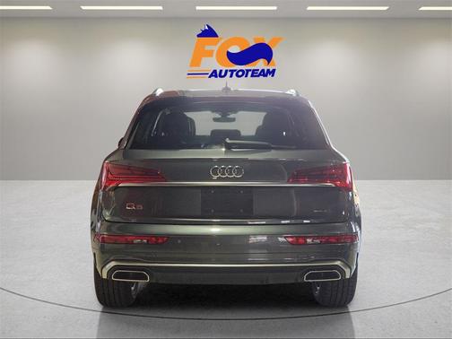 2023 Audi Q5 45 S line quattro Premium