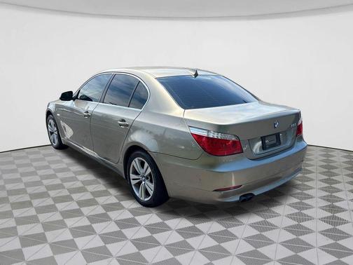 Bronze Metallic 2010 BMW 528 xDrive