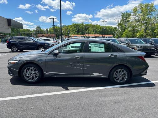 2025 Hyundai ELANTRA HEV Blue