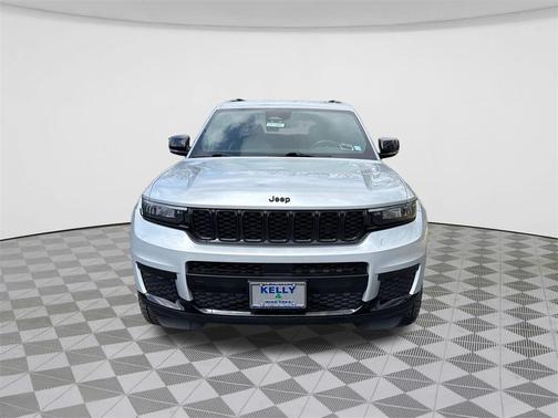 2021 Jeep Grand Cherokee L Laredo