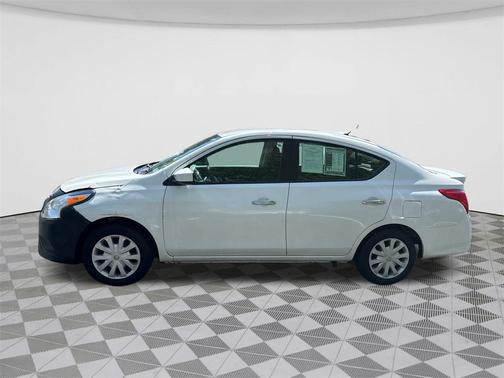 2019 Nissan Versa 1.6 SV