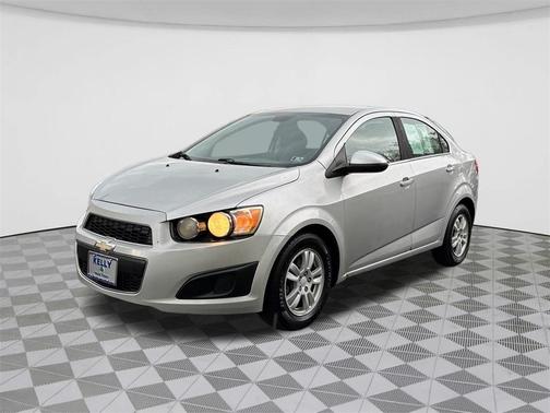 2012 Chevrolet Sonic 2LT
