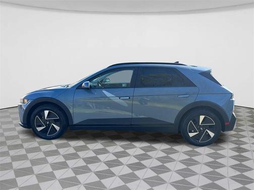 2025 Hyundai IONIQ 5 SEL
