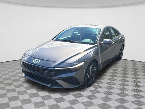 Fluid Metal 2024 Hyundai ELANTRA SEL