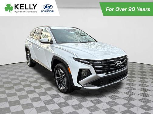 Creamy White Pearl 2026 Hyundai TUCSON Hybrid SEL Convenience