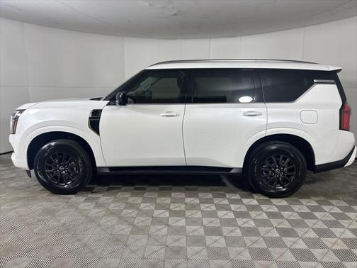 2025 Nissan Armada SV 4WD
