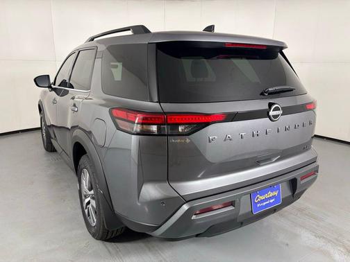 Gun Metallic 2026 Nissan Pathfinder SL