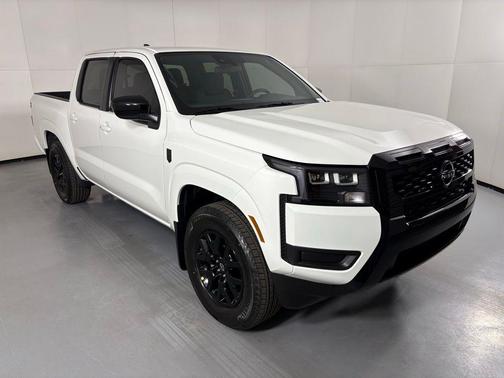 Glacier White 2026 Nissan Frontier SV