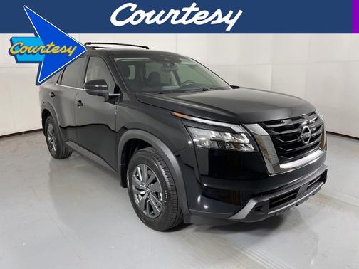 2025 Nissan Pathfinder SV FWD