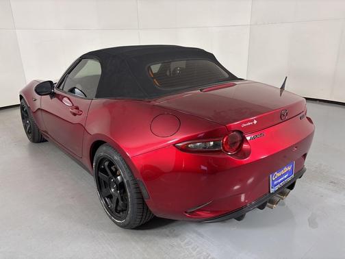 2019 Mazda MX-5 Miata Sport