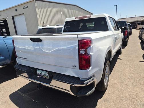 Summit White 2025 Chevrolet Silverado 1500 LT