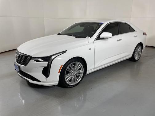 2023 Cadillac CT4 Premium Luxury