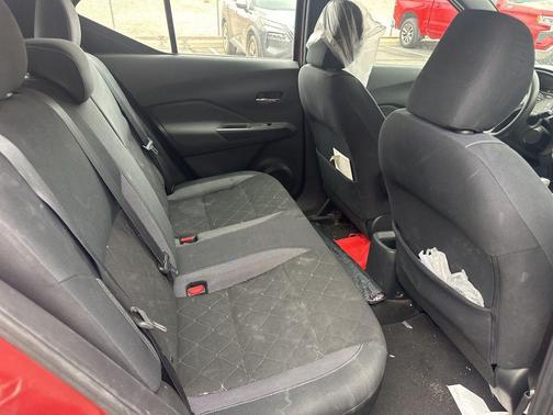 2018 Nissan Kicks SV