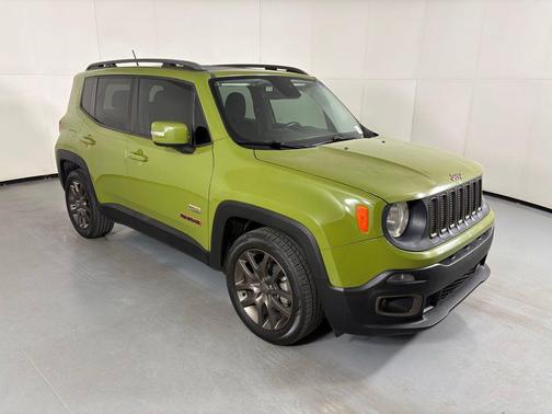 Jungle Green 2016 Jeep Renegade Latitude