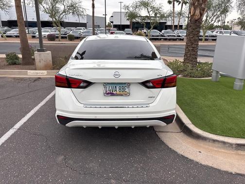 2022 Nissan Altima 2.5 SV