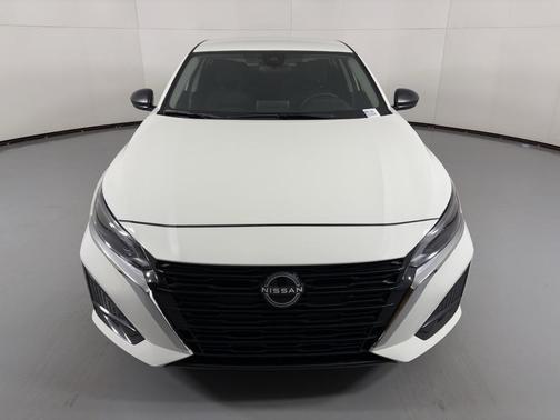 2025 Nissan Altima S FWD