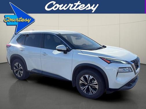 Pearl White Tricoat 2023 Nissan Rogue SV