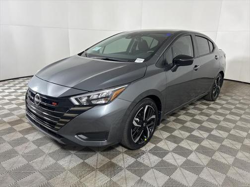 2025 Nissan Versa 1.6 S