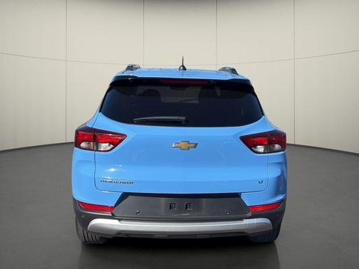 Fountain Blue 2024 Chevrolet Trailblazer LT