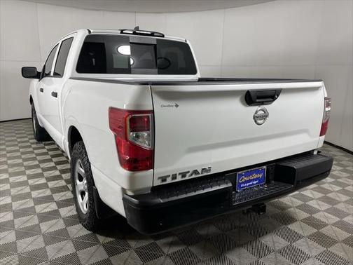 2022 Nissan Titan S