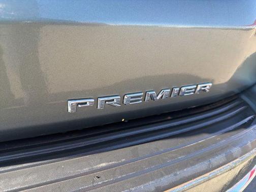 Silver Sage Metallic 2023 Chevrolet Suburban Premier