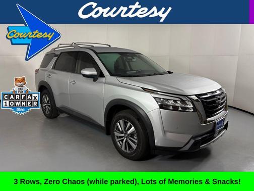 2024 Nissan Pathfinder SL FWD