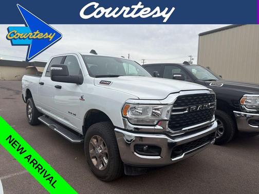 2024 RAM 2500 Big Horn Crew Cab 4x4 6'4' Box