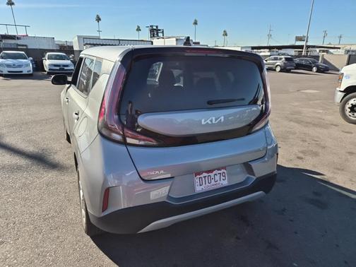 2024 Kia Soul LX