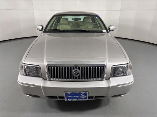 2010 Mercury Grand Marquis LS (Fleet Only)