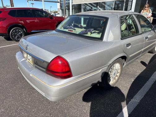 2010 Mercury Grand Marquis LS (Fleet Only)