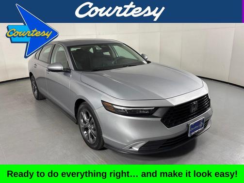 Lunar Silver Metallic 2023 Honda Accord EX