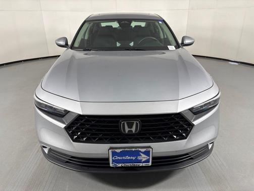 Lunar Silver Metallic 2023 Honda Accord EX