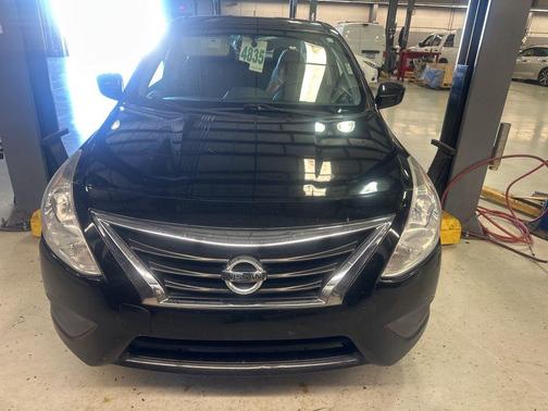 2016 Nissan Versa 1.6 SV