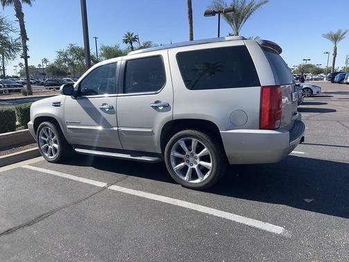 2009 Cadillac Escalade Base