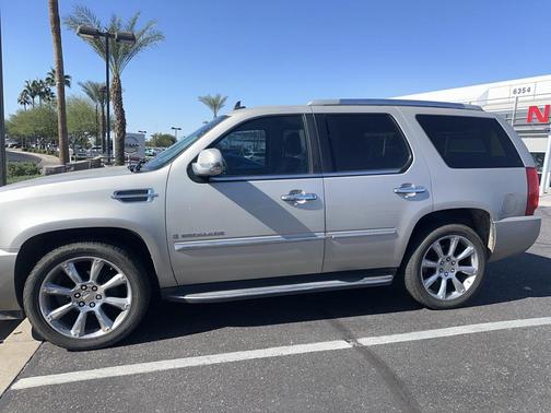 2009 Cadillac Escalade Base