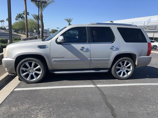 2009 Cadillac Escalade Base