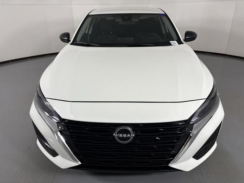 2025 Nissan Altima S FWD