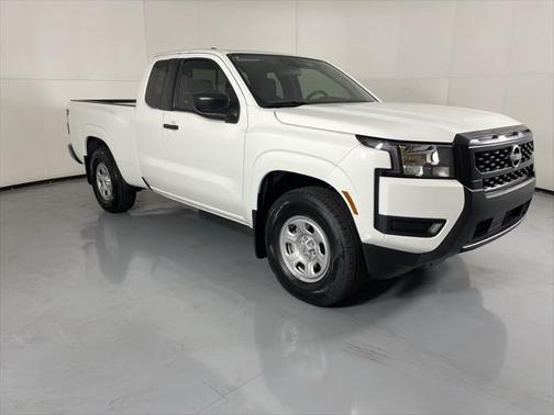 2025 Nissan Frontier S