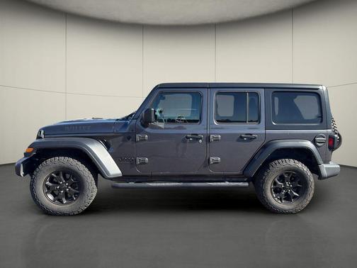 Granite Crystal Metallic Clearcoat 2021 Jeep Wrangler Willys