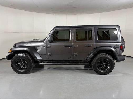 Granite Crystal Metallic Clearcoat 2021 Jeep Wrangler Willys
