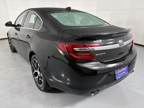 2017 Buick Regal Turbo Sport Touring