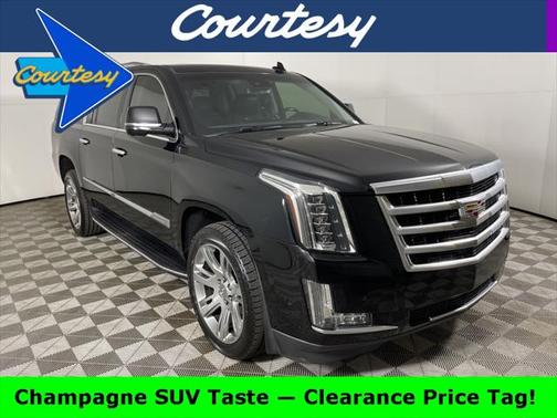 2018 Cadillac Escalade ESV Luxury