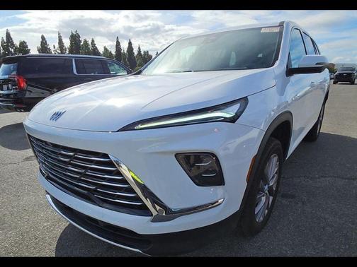 2025 Buick Enclave Preferred FWD