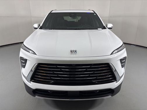 2025 Buick Enclave Preferred FWD